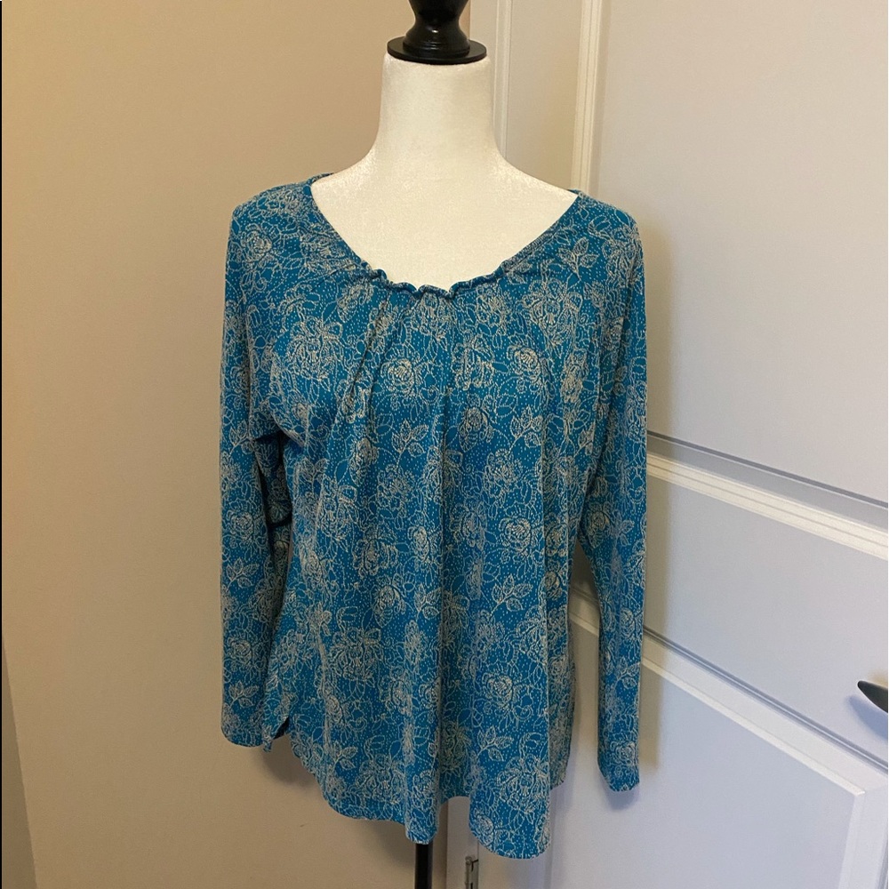 Pullover top/blouse